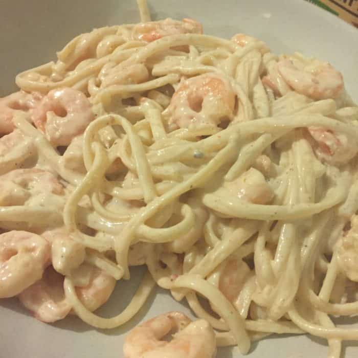 Spicy prawn linguine